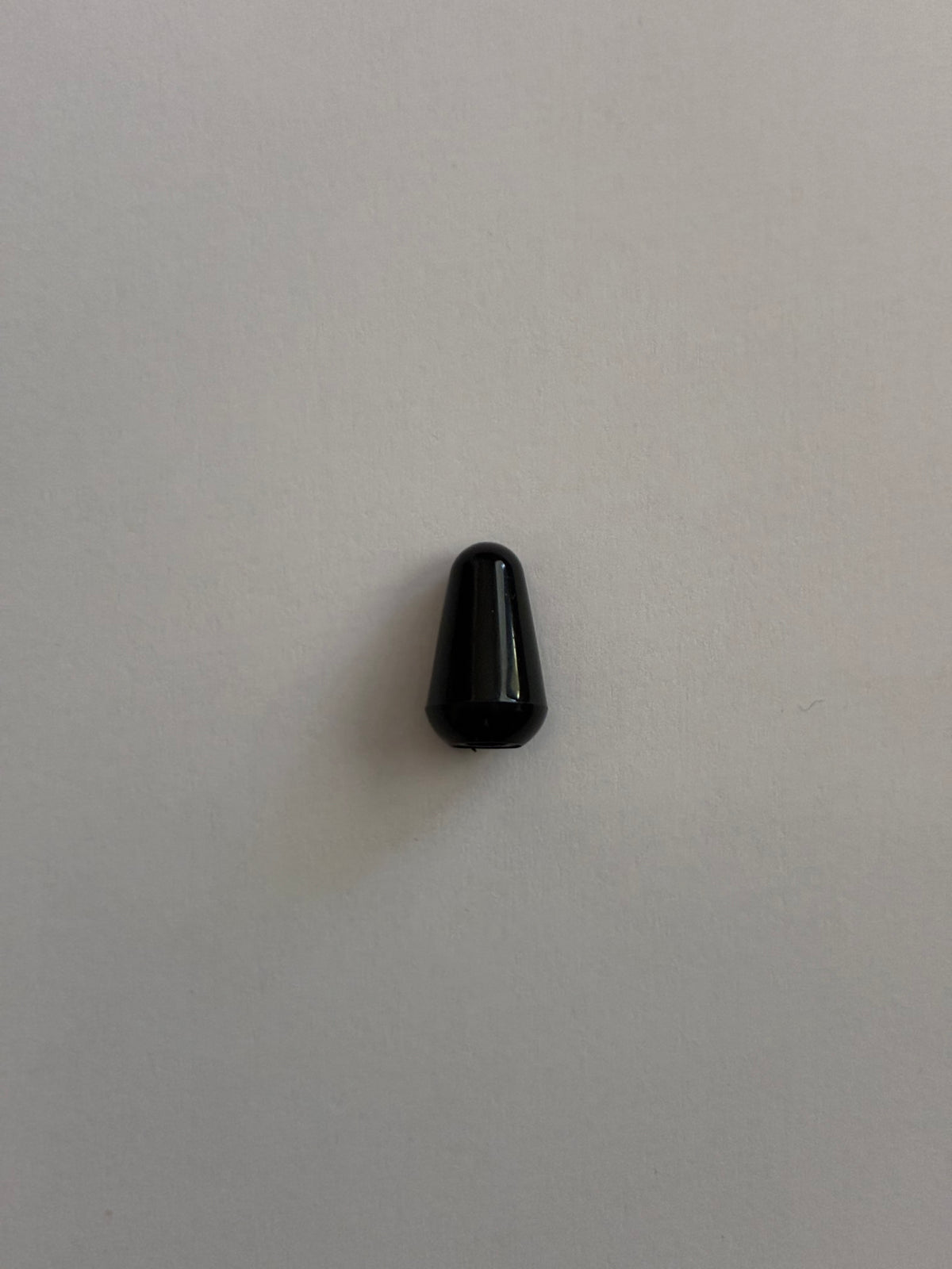Mikrofonikytkimen nuppi (musta)