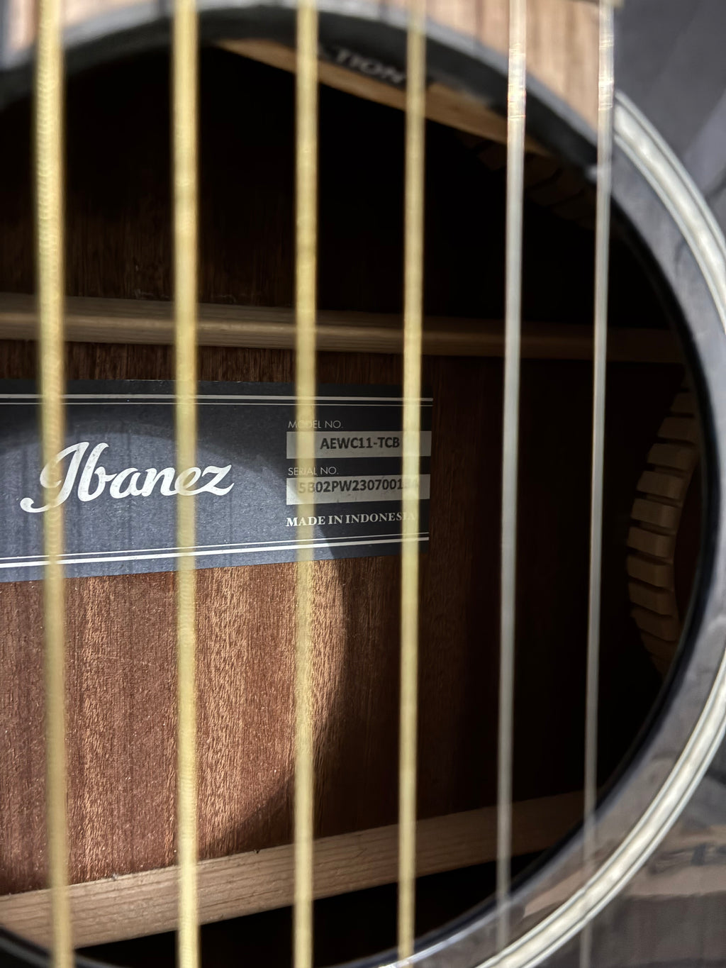 Ibanez AEWC11-TCB (käytetty)