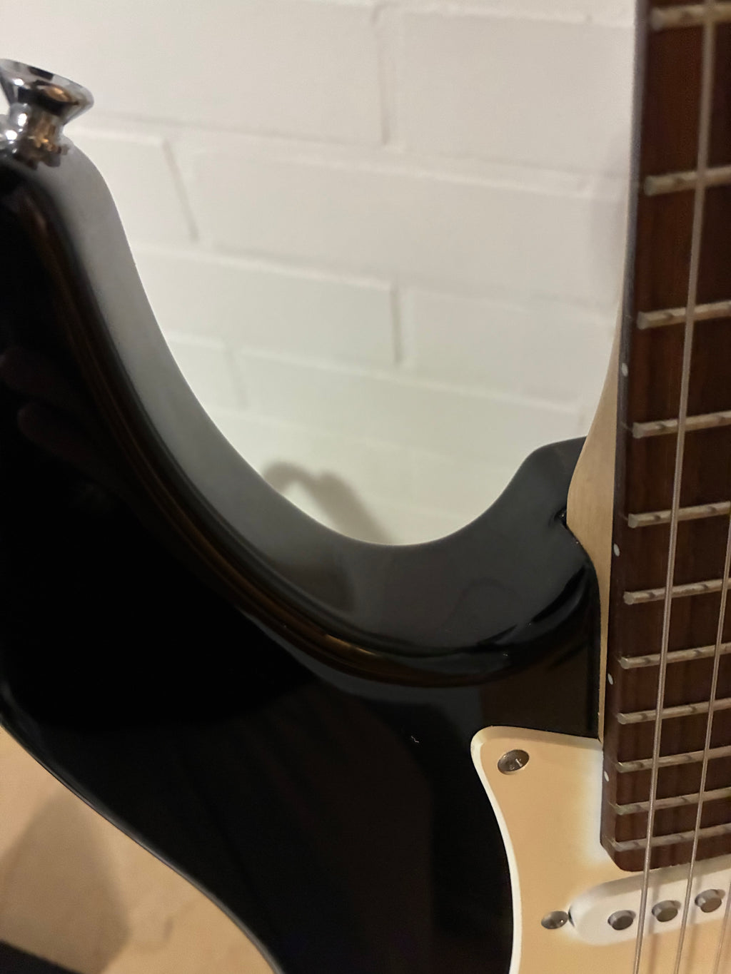 Yamaha EG 012 Sähkökitara (käytetty)