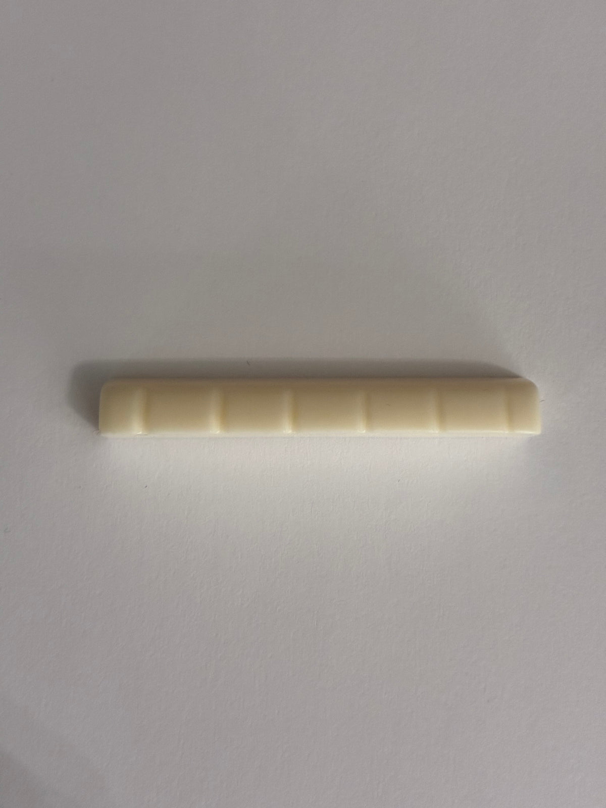 Satula (kermanvärinen)